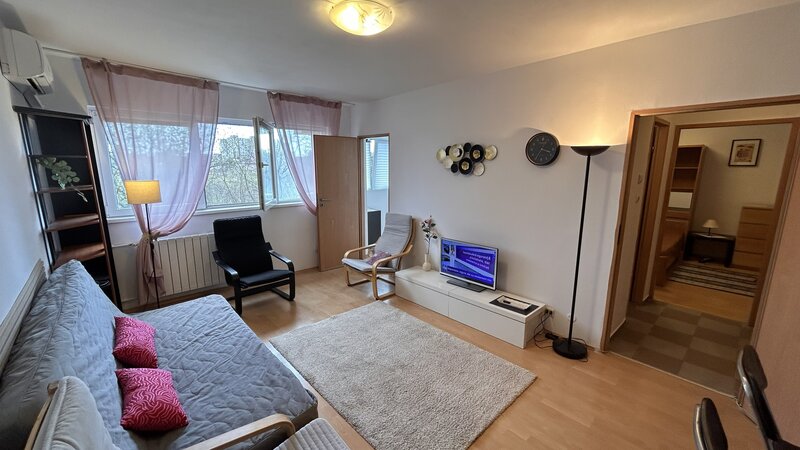 Iancului stradal, DIRECT PROPRIETAR, stradal, Ap 2 camere EXTINS 3 cam